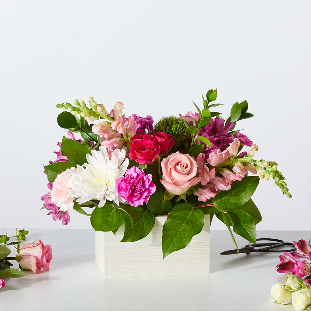 Sweetberry Box – A Florist Original – Dallas House Of Flowers, Dallas TX