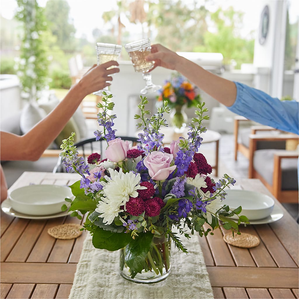 Violet Frost Bouquet – Dallas House Of Flowers, Dallas TX