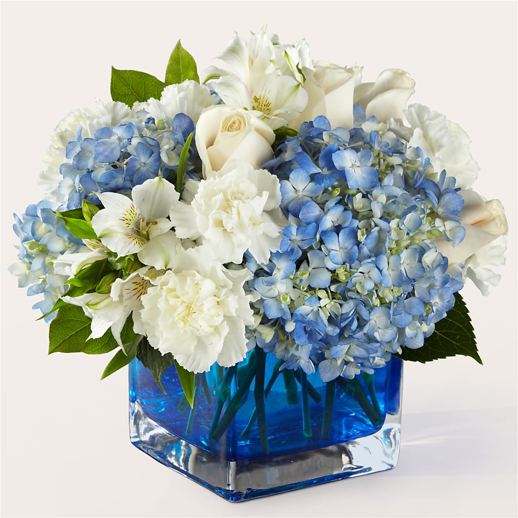 Soothing Waters Bouquet – Dallas House Of Flowers, Dallas TX