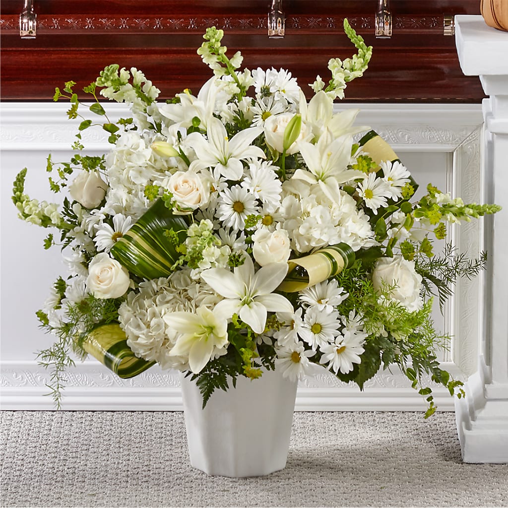 Thoughts of Tranquility Floor Basket – Dallas House Of Flowers, Dallas TX