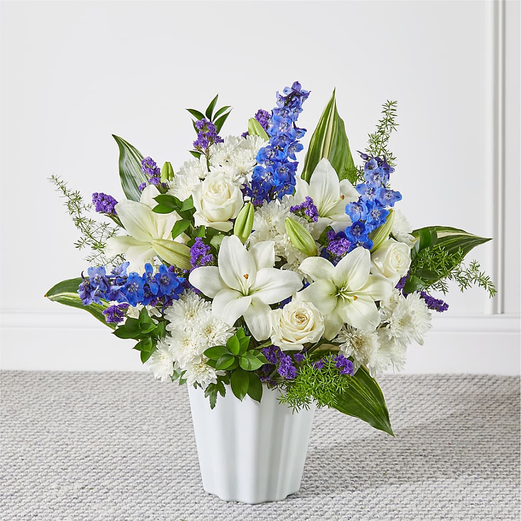 Take Comfort Floor Basket – Dallas House Of Flowers, Dallas TX