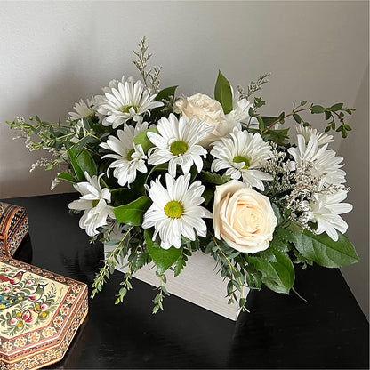 Fresh Linen Box Bouquet –  Dallas House Of Flowers, Dallas TX