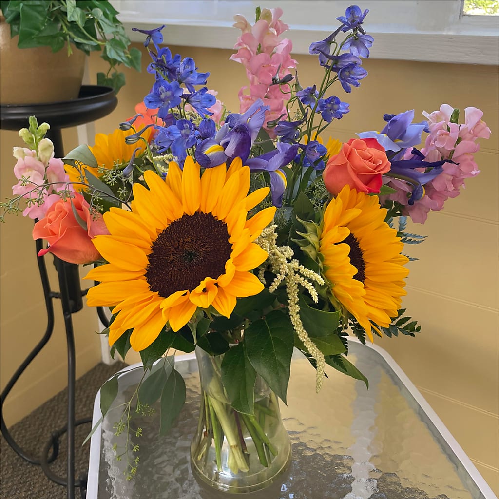 Rays of Life Bouquet –  Dallas House Of Flowers, Dallas TX