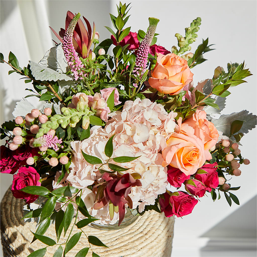 Glitz & Glam Bouquet –  Dallas House Of Flowers, Dallas TX